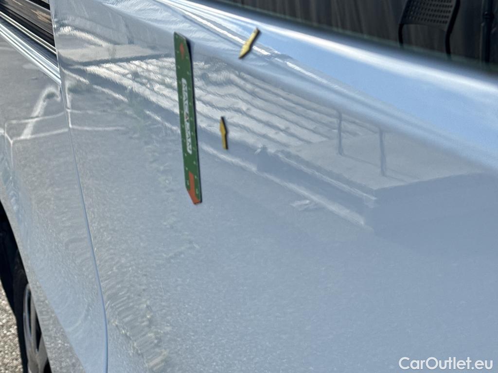  Renault  Trafic  Furgon Grand Confort L2H2 1200 1.6 dCi 125CV BVM6 E6 #24