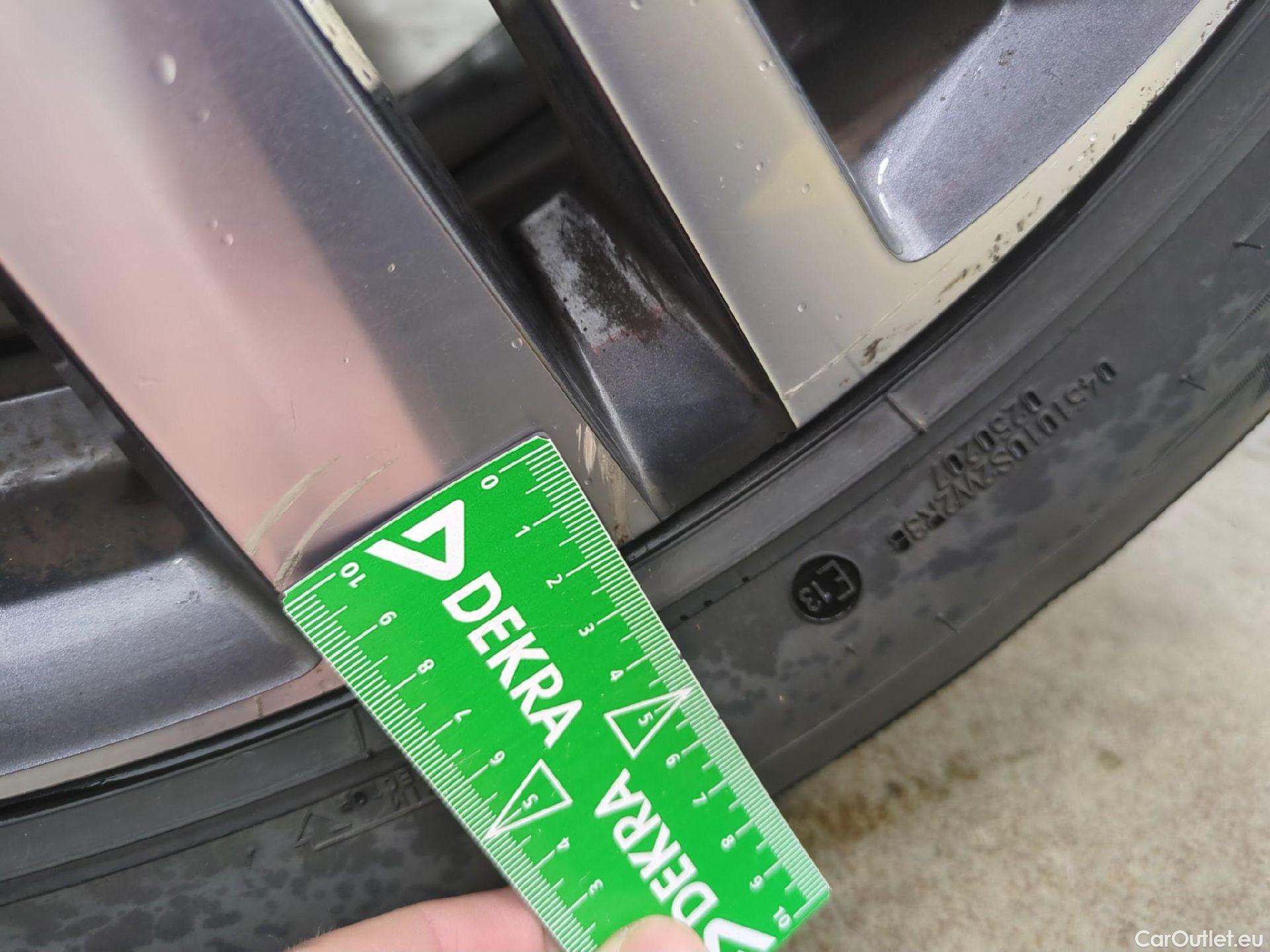  Peugeot  5008  Allure Pack 1.5 HDi 130CV BVA8 7 Sieges E6d #16