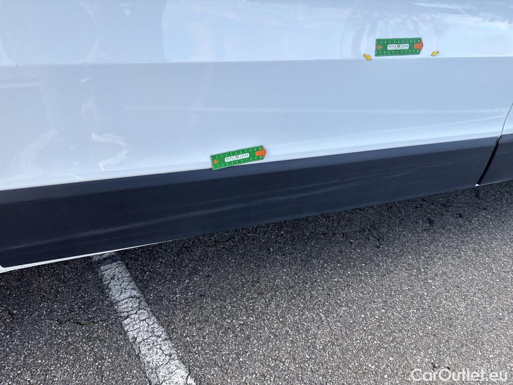  Renault  Trafic  Furgon Grand Confort L2H2 1200 1.6 dCi 125CV BVM6 E6 #27