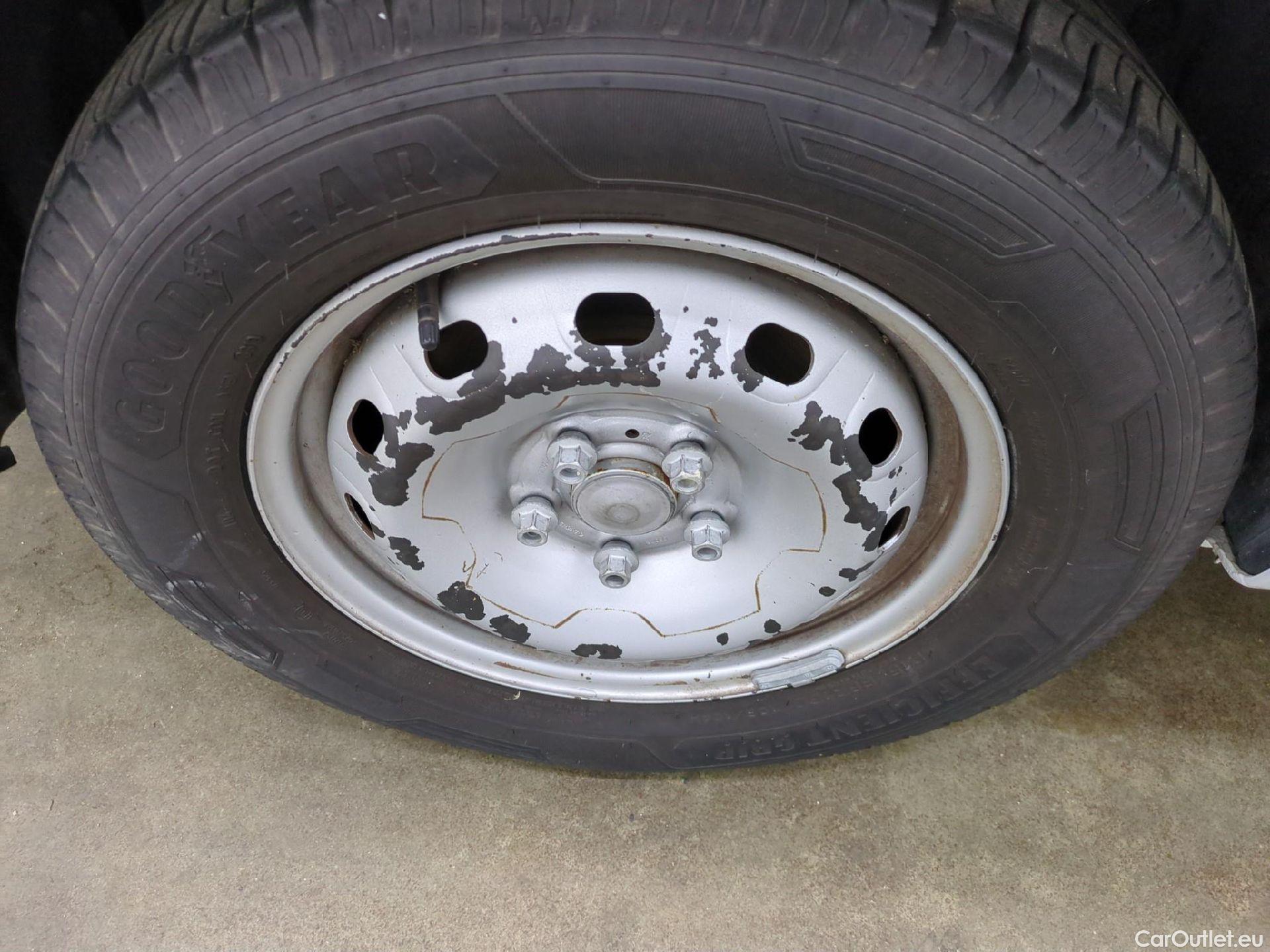  Renault  Trafic RENAULT  4p Combi Life L1 Energy dCi 125 #5