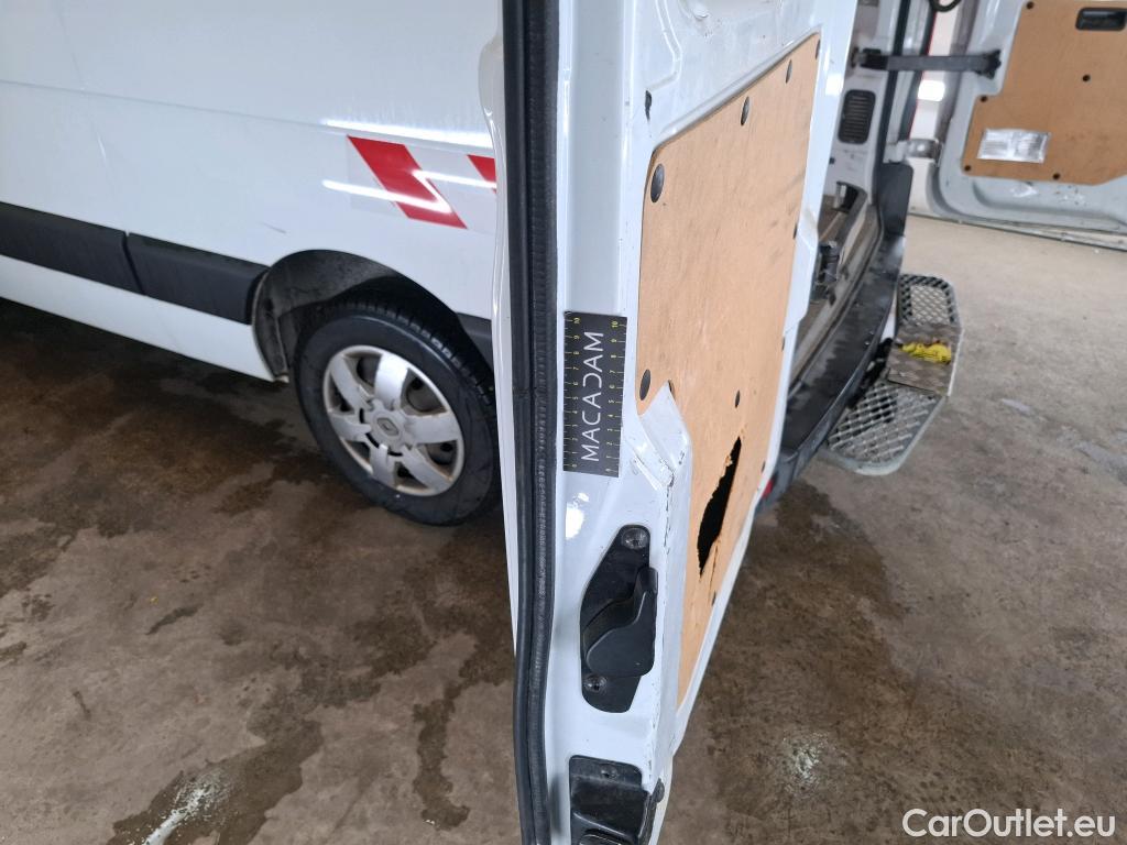  Renault  Master RENAULT  VU 4p Fourgon FG GCf Trac F3300 L2H2 dCi 110 Euro6 #29