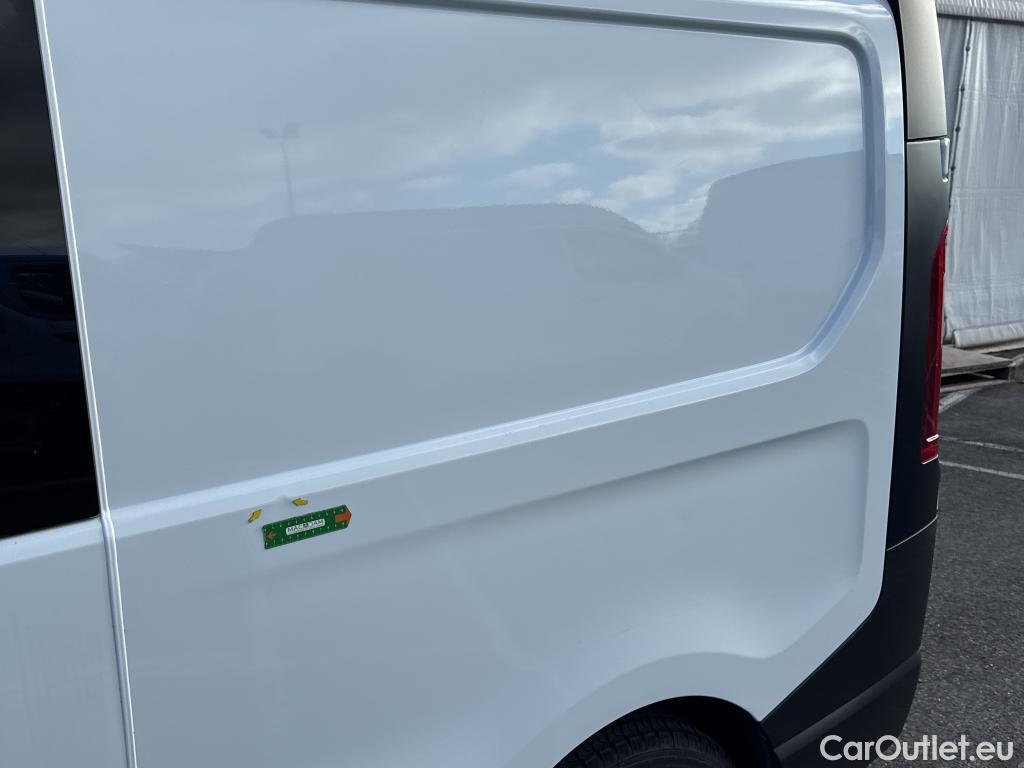  Renault  Trafic  Furgon Grand Confort L2H2 1200 1.6 dCi 125CV BVM6 E6 #12