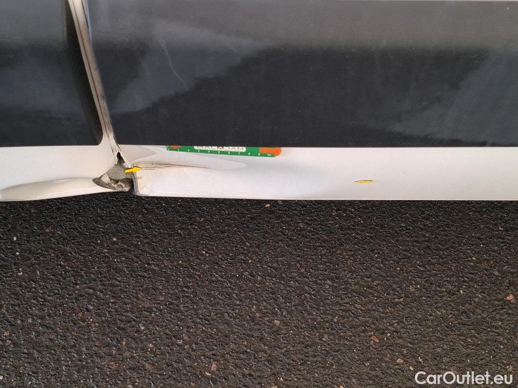  Renault  Master  III Fourgon L2H2 3 3 Grand Confort dCi 135CV BVM6 E6dT #8