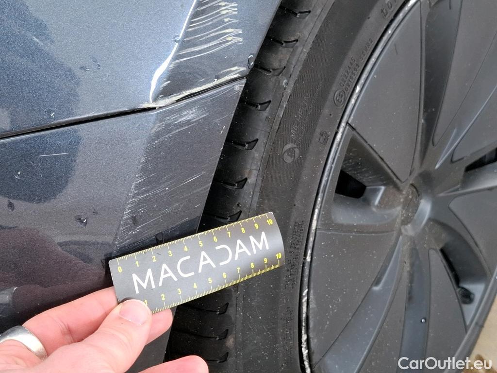  Tesla  Model 3 TESLA  / 2018 / 4P / Berline Grande Autonomie Dual-Motor AWD #38