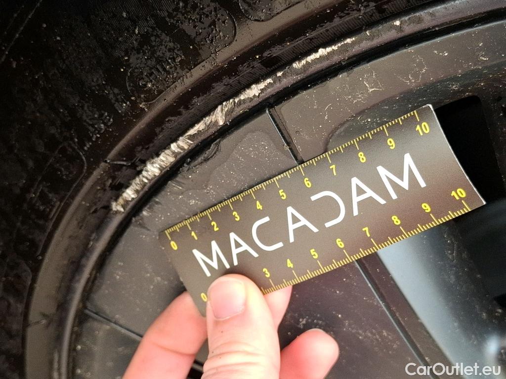  Tesla  Model 3 TESLA  / 2018 / 4P / Berline Grande Autonomie Dual-Motor AWD #51