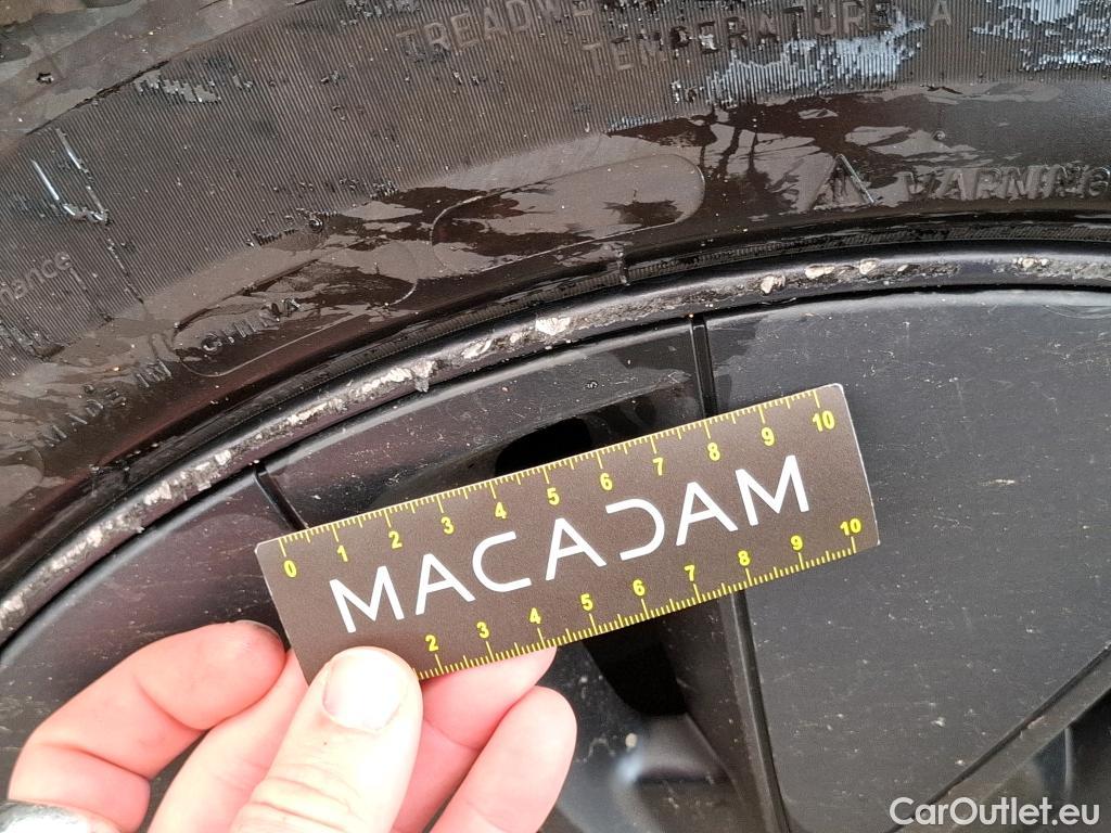  Tesla  Model 3 TESLA  / 2018 / 4P / Berline Grande Autonomie Dual-Motor AWD #43