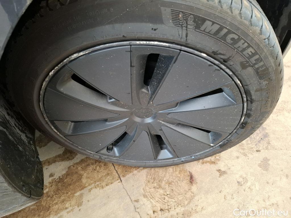  Tesla  Model 3 TESLA  / 2018 / 4P / Berline Grande Autonomie Dual-Motor AWD #6