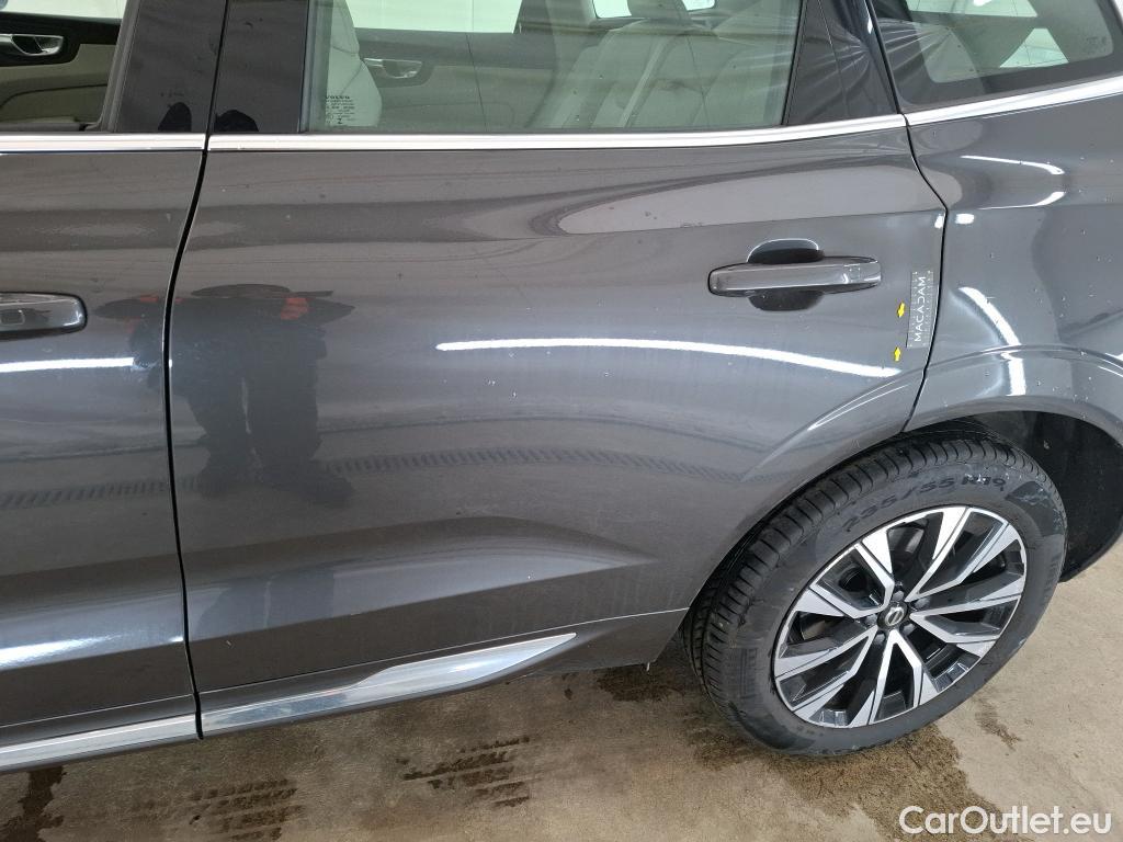  Volvo  XC60  Plus Style Chrome 2WD 2.0 B4 195CV BVA8 E6d #20