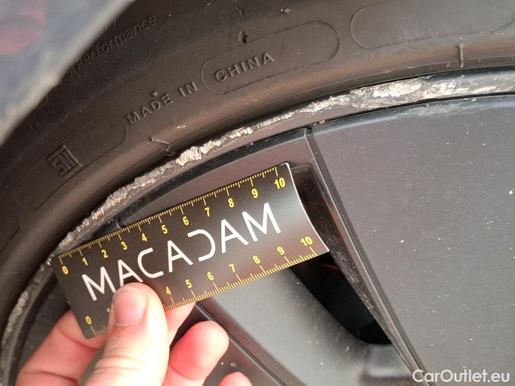  Tesla  Model 3 TESLA  / 2018 / 4P / Berline Grande Autonomie Dual-Motor AWD #7