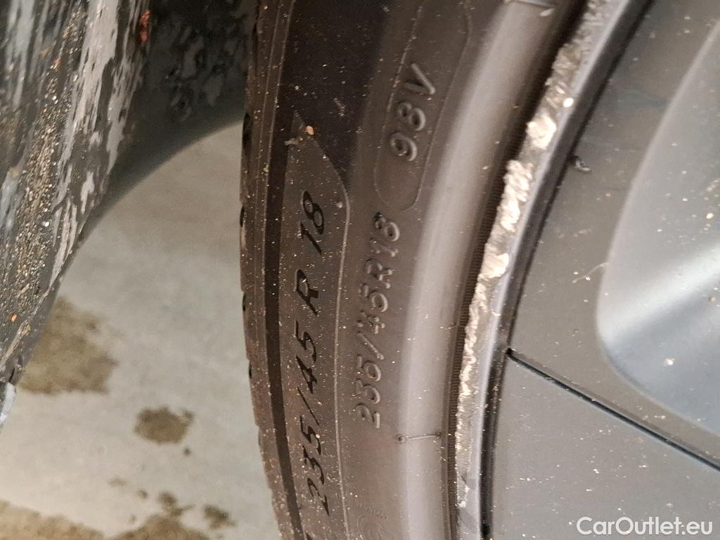  Tesla  Model 3 TESLA  / 2018 / 4P / Berline Grande Autonomie Dual-Motor AWD #28