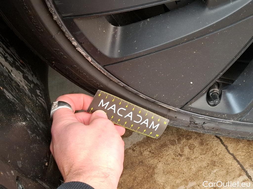  Tesla  Model 3 TESLA  / 2018 / 4P / Berline Grande Autonomie Dual-Motor AWD #11