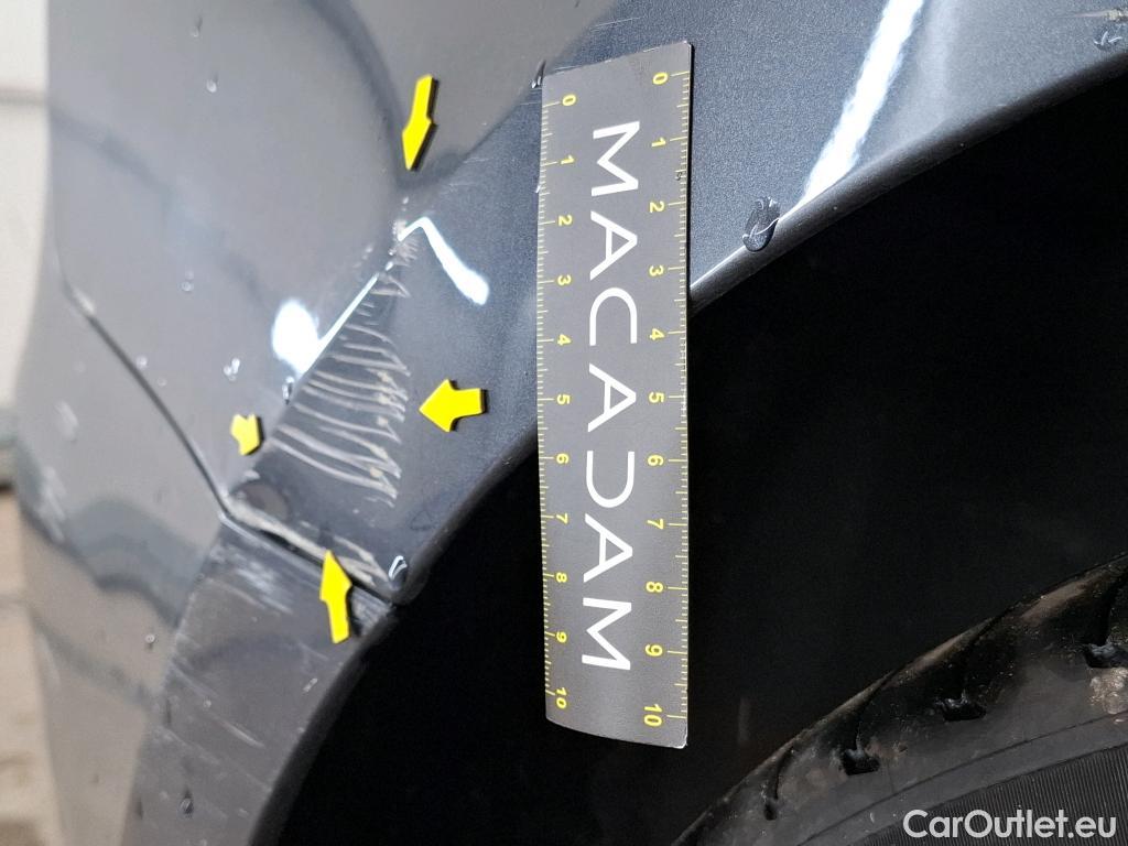  Tesla  Model 3 TESLA  / 2018 / 4P / Berline Grande Autonomie Dual-Motor AWD #4