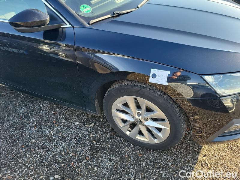  Skoda  Octavia  Combi (NX3)(2020) Oct.Combi 2.0TDI 110 Style AT #11