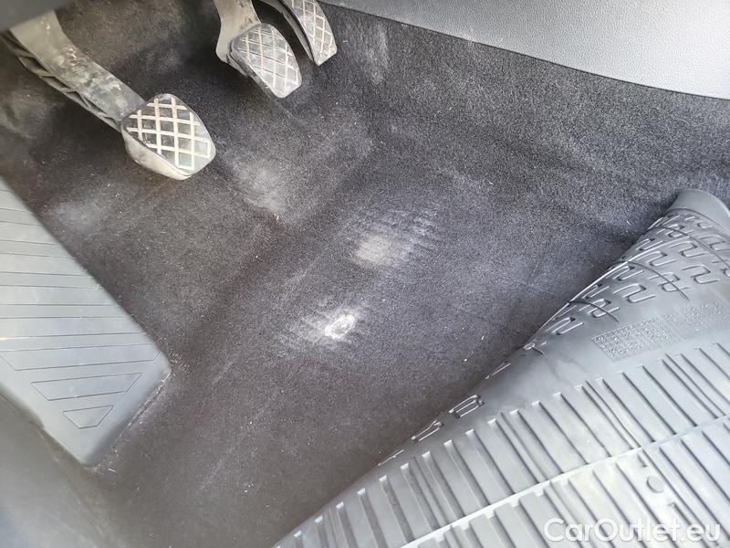  Skoda  Superb  Combi (3V5)(2015) Sup.C.FL2.0TDI 110 Style #13