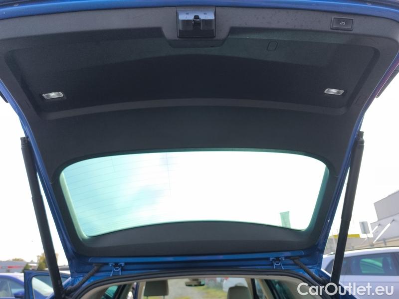  Skoda  Superb  Combi (3V5)(2015) Sup.C.FL2.0TDI 110 Style AT #14