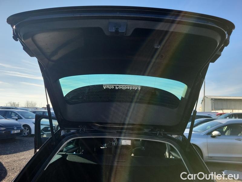  Skoda  Octavia  Combi (NX3)(2020) Oct.Combi 2.0TDI 110 Style AT #16