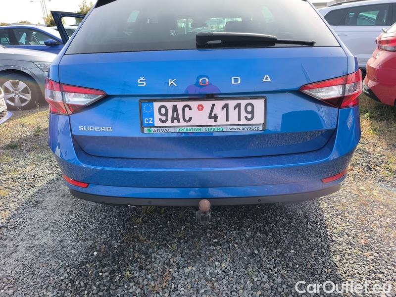  Skoda  Superb  Combi (3V5)(2015) Sup.C.FL2.0TDI 110 Style AT #13