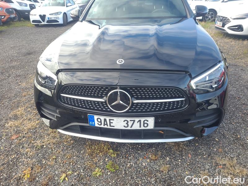  Mercedes  E-Klasse  T Model (BM  213)(2016) E kombi 300 d 4M AT 5d #2