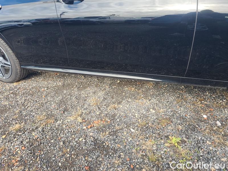  Mercedes  E-Klasse  T Model (BM  213)(2016) E kombi 300 d 4M AT 5d #14