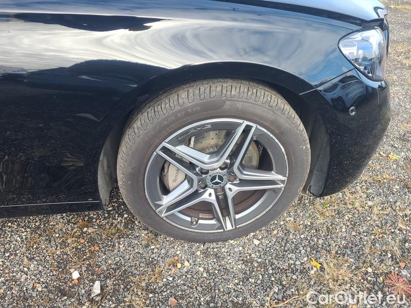  Mercedes  E-Klasse  T Model (BM  213)(2016) E kombi 300 d 4M AT 5d #15