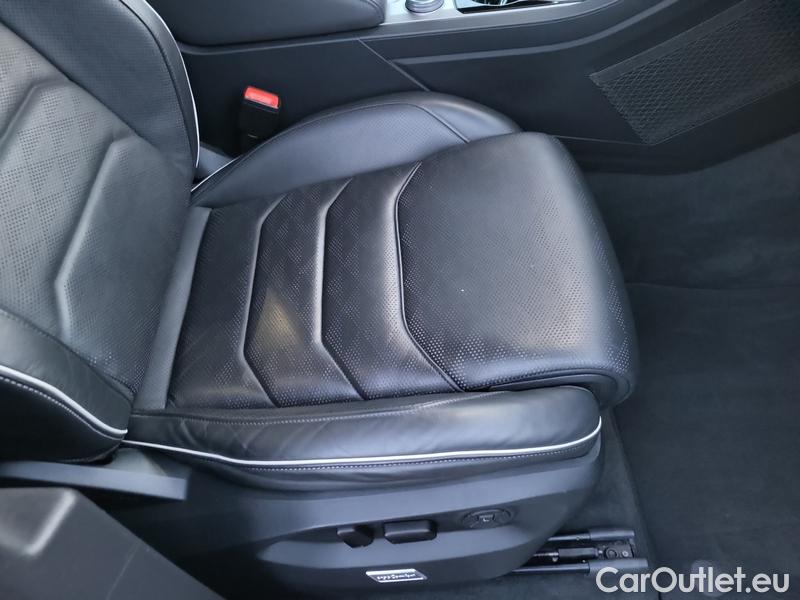  Volkswagen  Touareg  (CR7)(2018->)  3.0TDI Elegance 4M AT #10