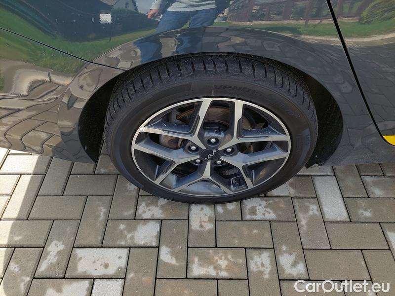  KIA  Cee'd Ceed Sportswagon (2018->) Ceed SW 1.5 T-GDI 118 Top #20