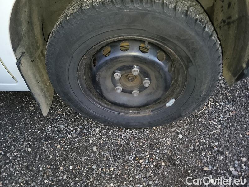  Opel  Movano  (2010) MovVan 2.3CDTI 180 L3H3 FWD #4