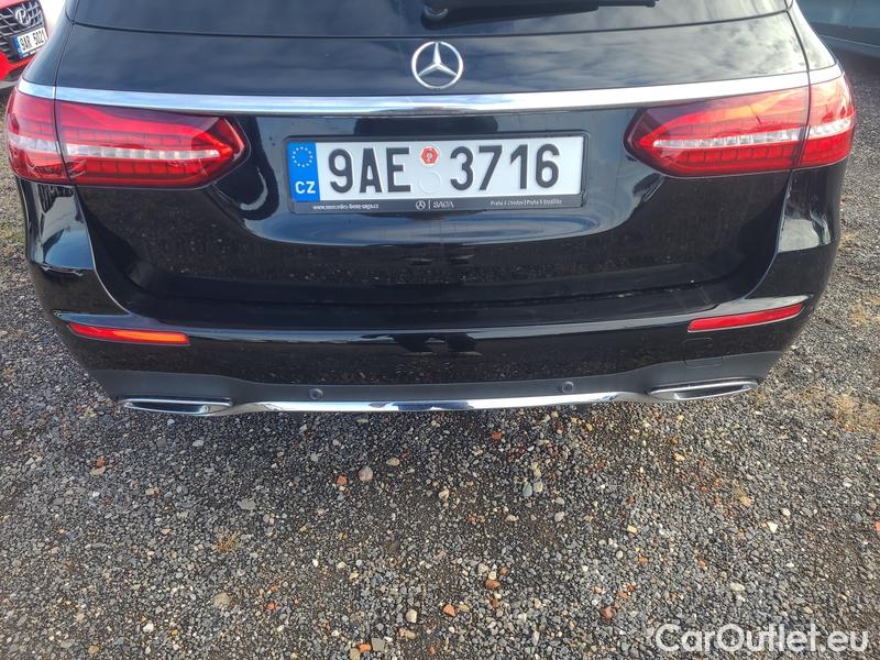  Mercedes  E-Klasse  T Model (BM  213)(2016) E kombi 300 d 4M AT 5d #8