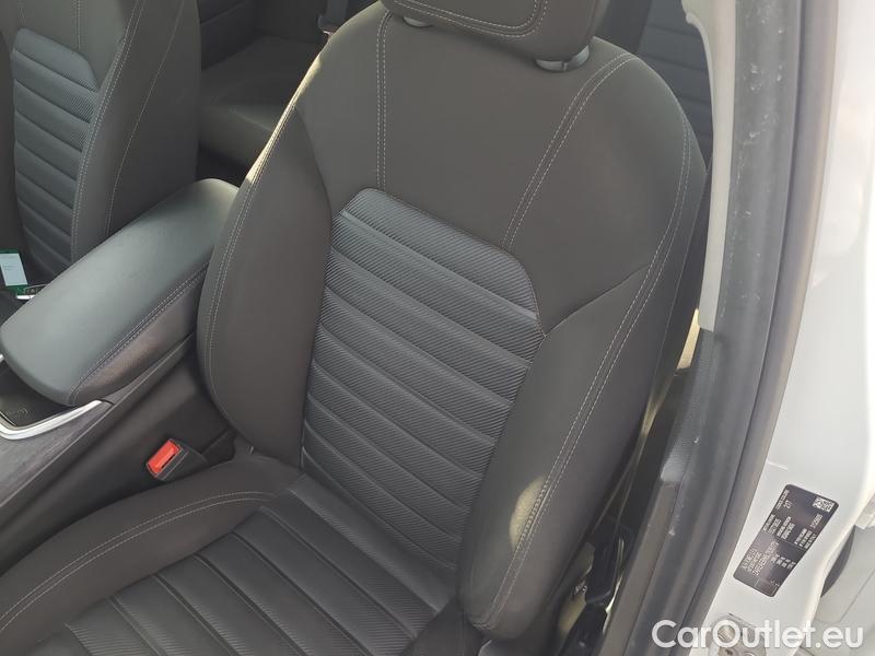  Alfa Romeo  Giulietta Giulia (952) (2016) Giulia 2.0T200 Super AT #12