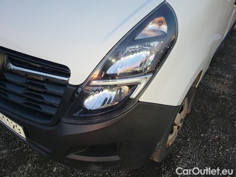  Opel  Movano  (2010) MovVan 2.3CDTI 180 L3H3 FWD #8