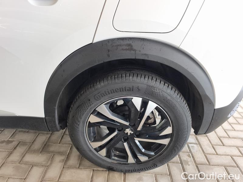  Peugeot  2008  (P1) (2019)  1.5BHDi 110 ALLURE #16