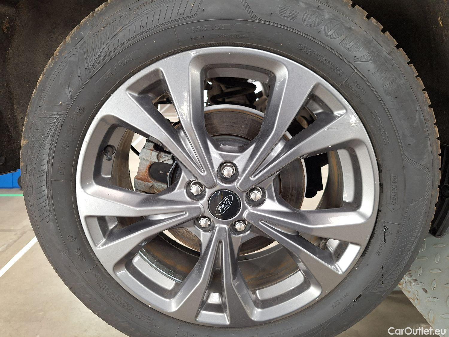  Ford  Kuga Ford,  '19 PHEV, Ford  2.5i PHEV Aut. 165kW ST-Line 5d #7