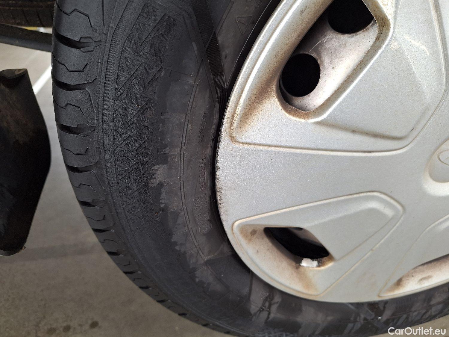  Ford  Transit Ford, _Trans.Custom FL'18, Ford  Custom 300L 2.0TD130Pk/96Kw M6 FWD Tr #10