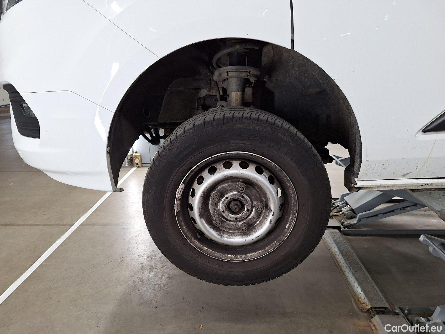  Ford  Transit Ford, _Trans.Custom FL'18, Ford  Custom 300L 2.0TD130Pk/96Kw M6 FWD Tr #13