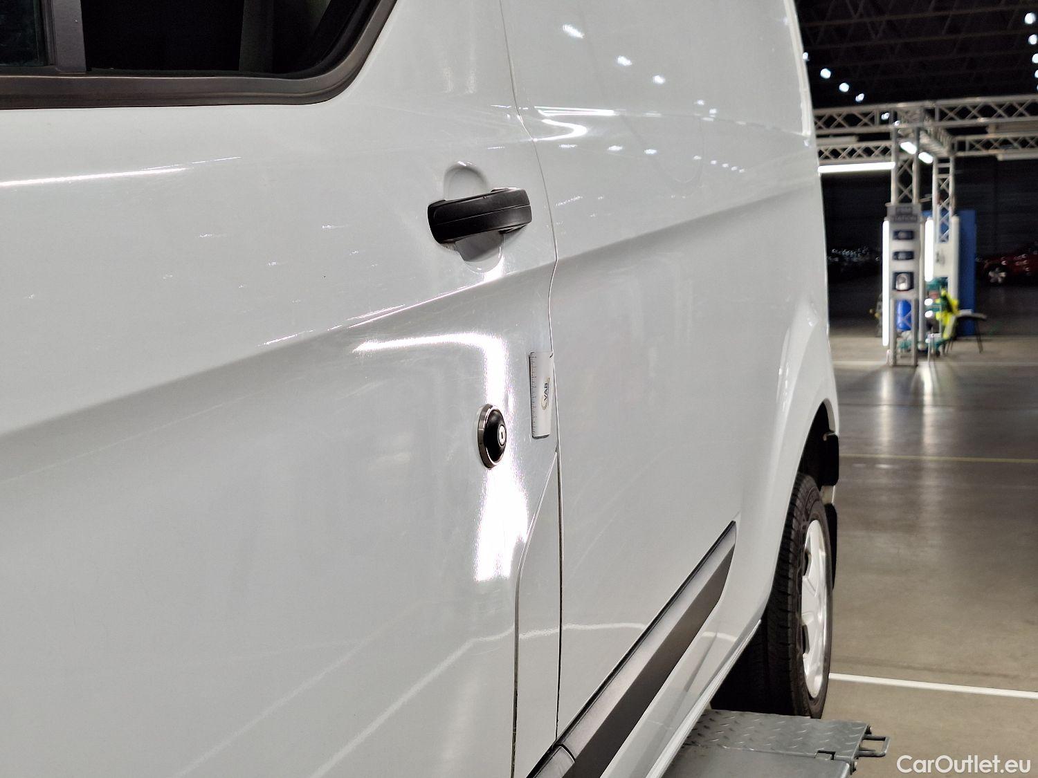  Ford  Transit Ford, _Trans.Custom FL'18, Ford  Custom 300L 2.0TD130Pk/96Kw M6 FWD Tr #34