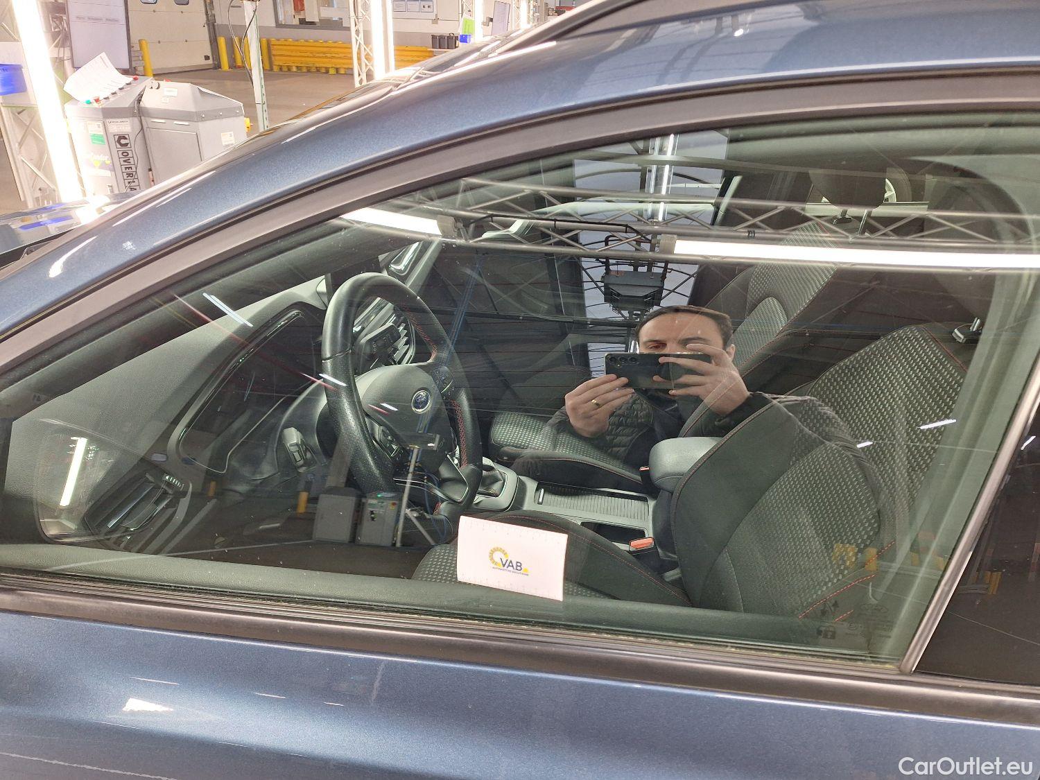  Ford  Focus Ford,  SW '18, Ford  Clipper 1.0i EcoBoost MHEV 92kW ST-Line #18