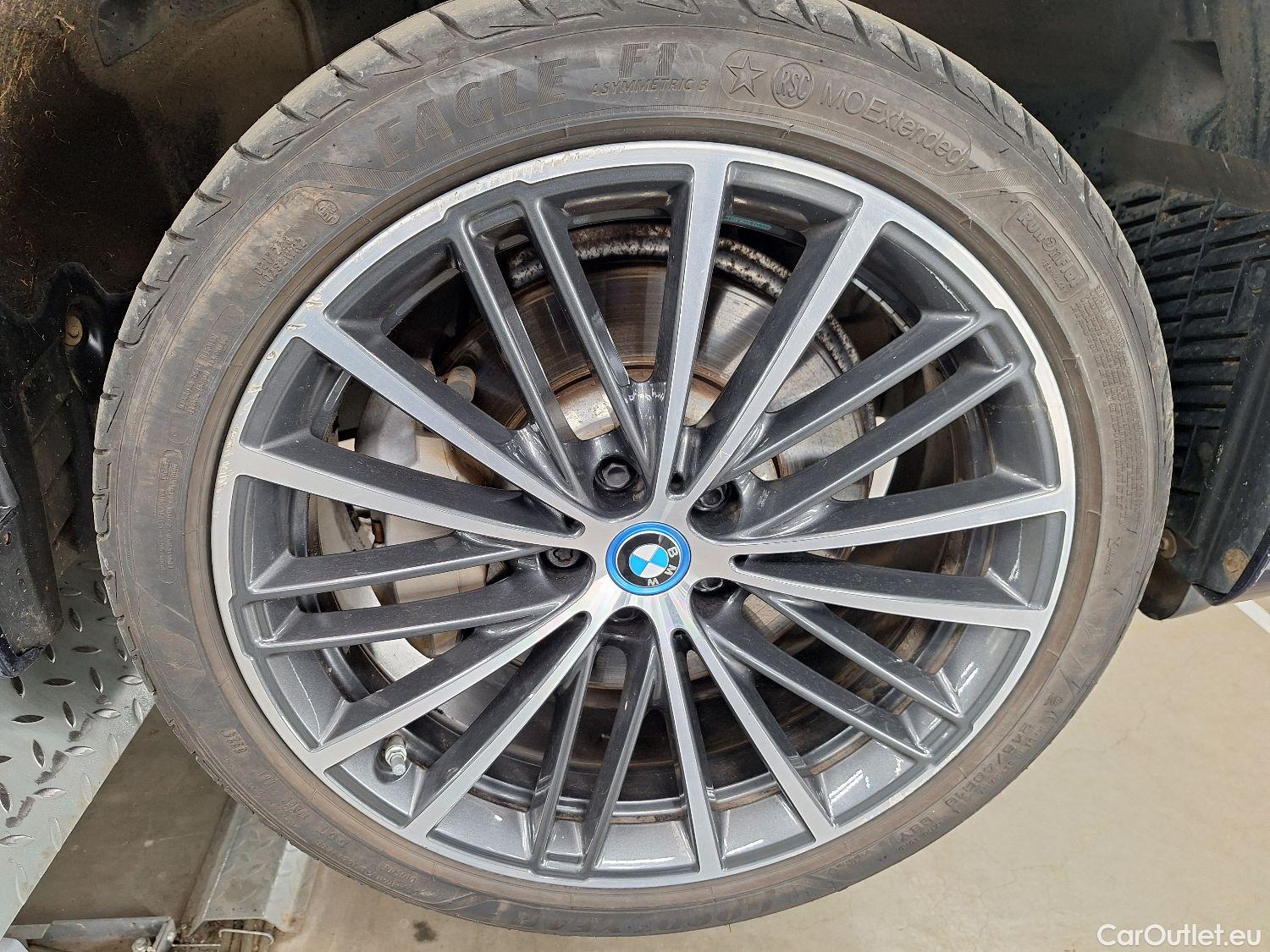  Bmw  Serie 5 BMW, 5-serie FL'20 PHEV, BMW 5 Reeks Berline 520e 150kW 4d #1