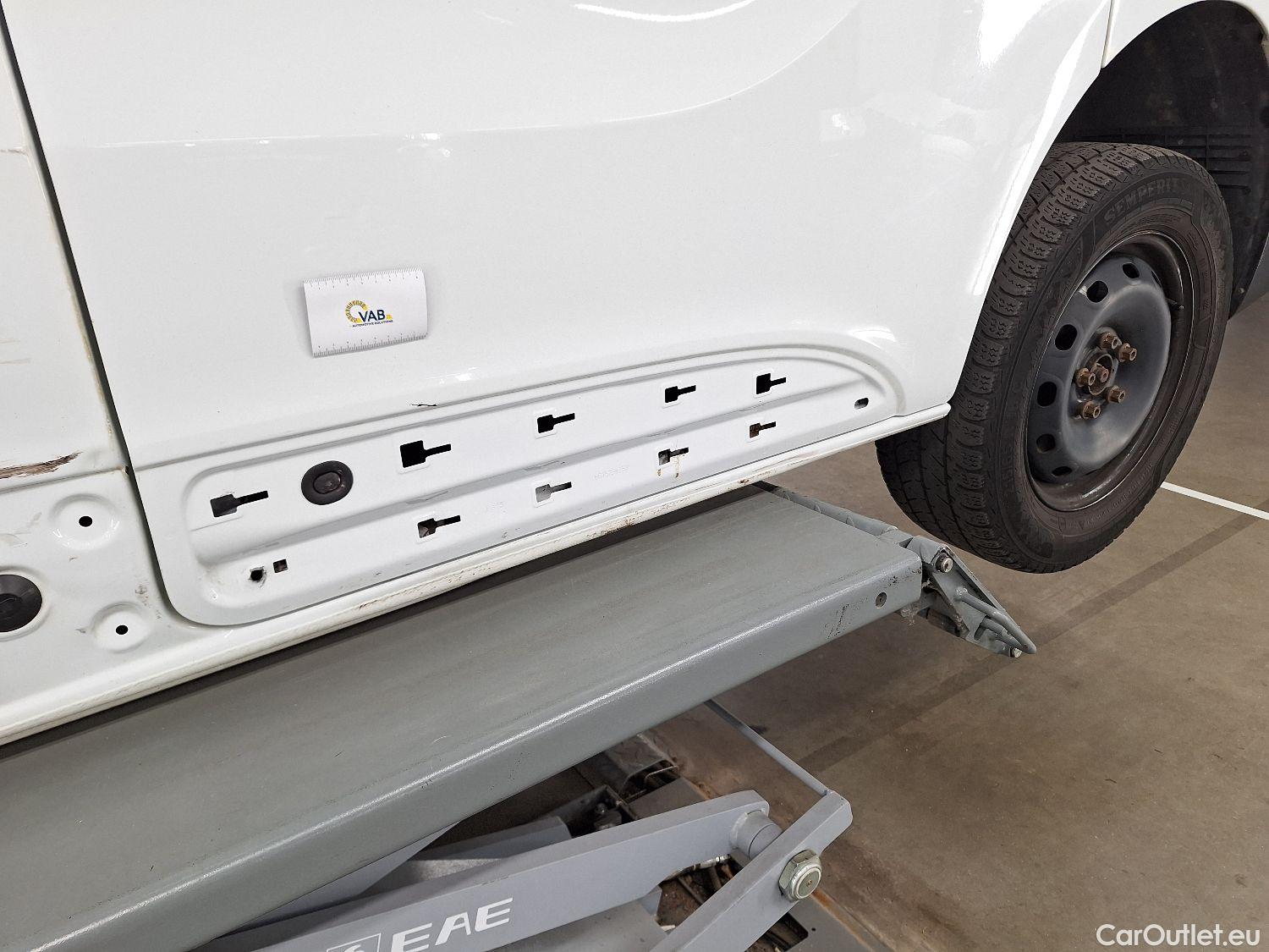  Renault  Trafic Renault, _ '14, Renault  L1H1 dCi 145 Grand Confort 2.9T 4d #22