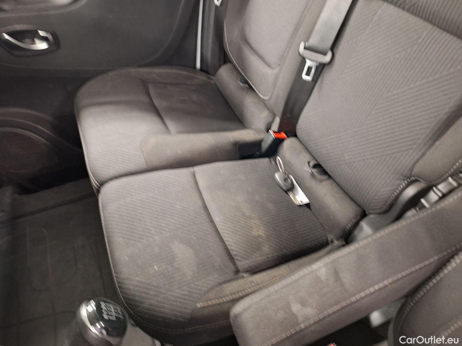  Renault  Trafic Renault, _ '14, Renault  L1H1 dCi 145 Grand Confort 2.9T 4d #39