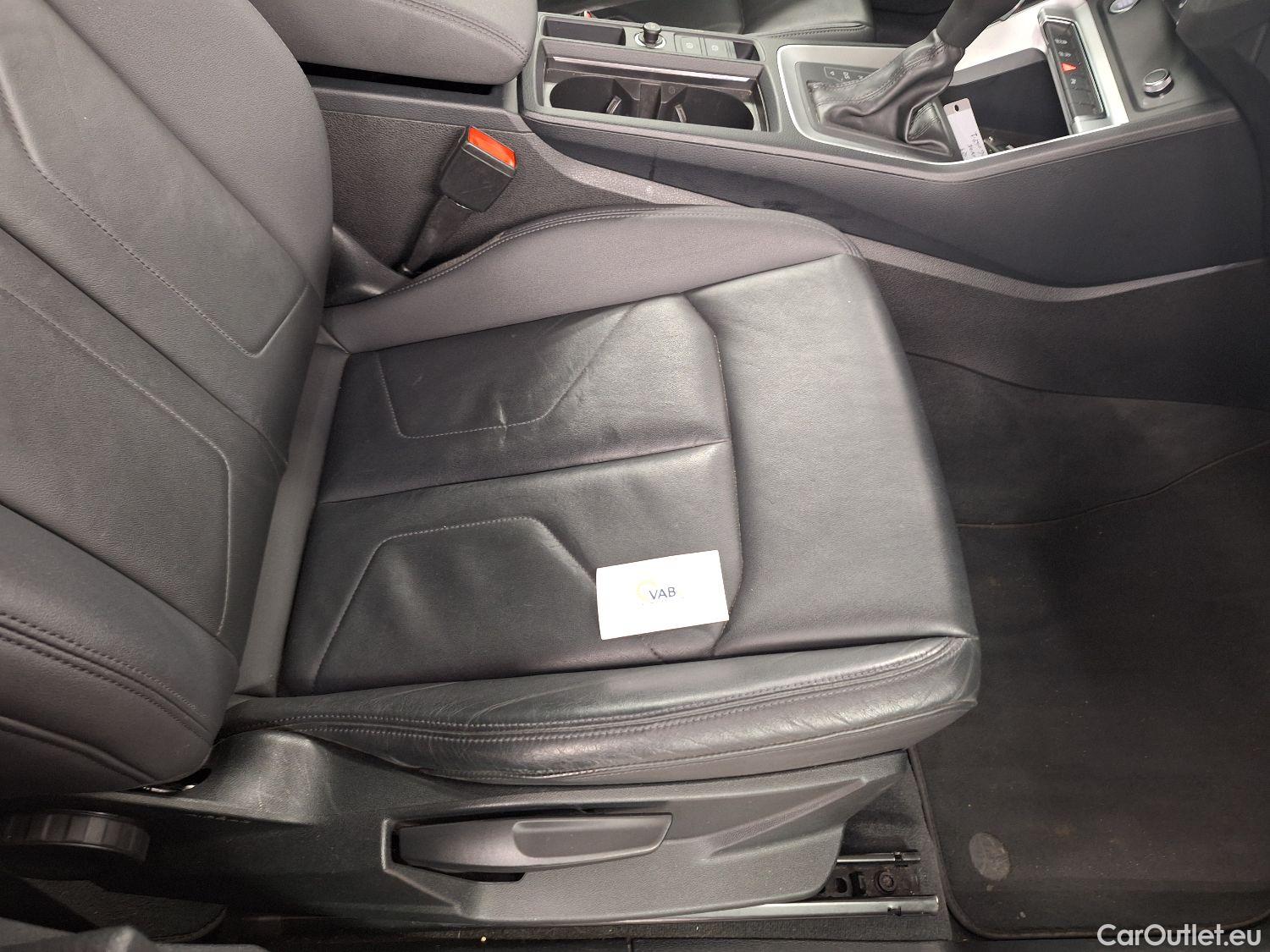  Audi  Q3 Audi,  '18, Audi  35 TFSI S tronic 5d #4