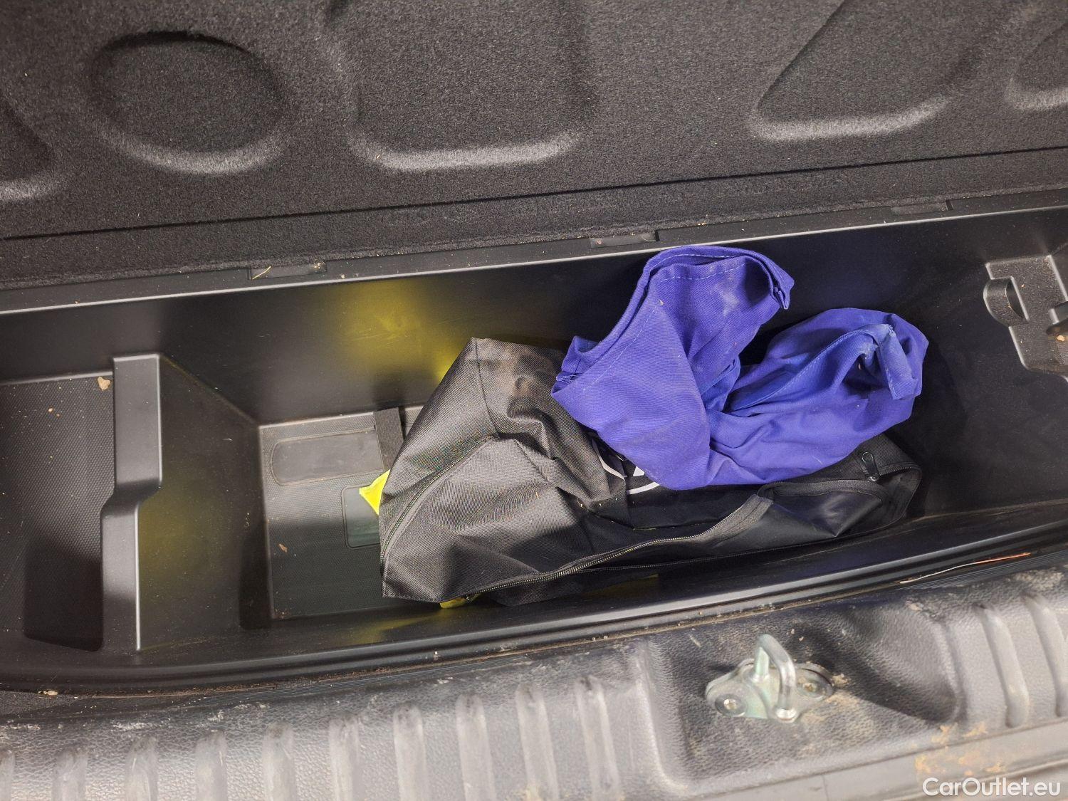  KIA  Cee'd Kia, ProCeed '18, KIA Proceed GT Line 1.6 CRDi 136 ISG 5d #1