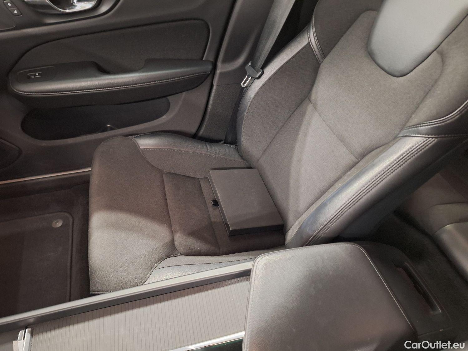  Volvo  V60 Volvo,  '18, Volvo  D3 Geartronic Momentum Pro 5d #8