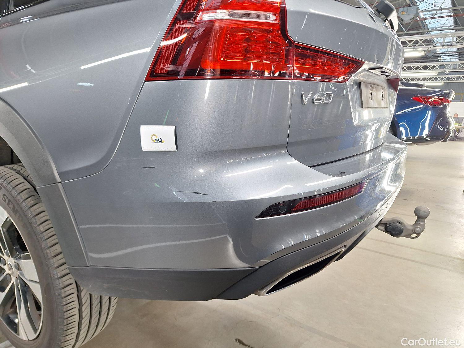  Volvo  V60 Volvo,  '18, Volvo  Cross Country B4 4x4 Geartronic Cross Co #29