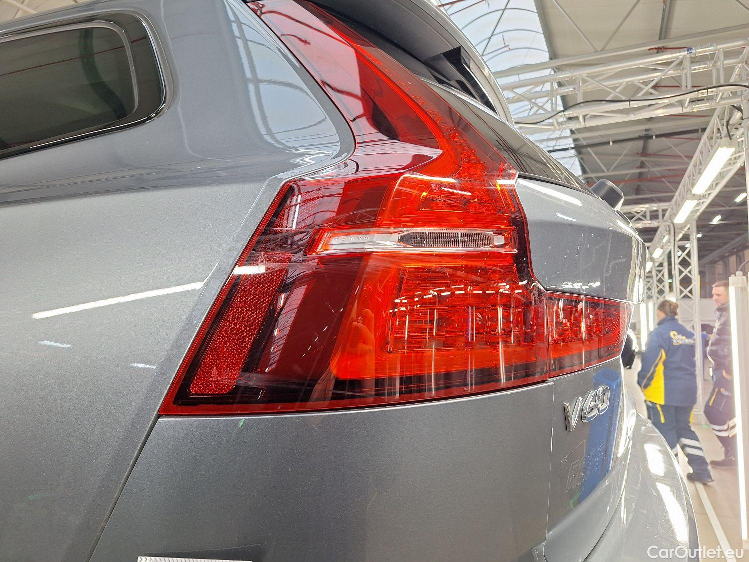  Volvo  V60 Volvo,  '18, Volvo  Cross Country B4 4x4 Geartronic Cross Co #61