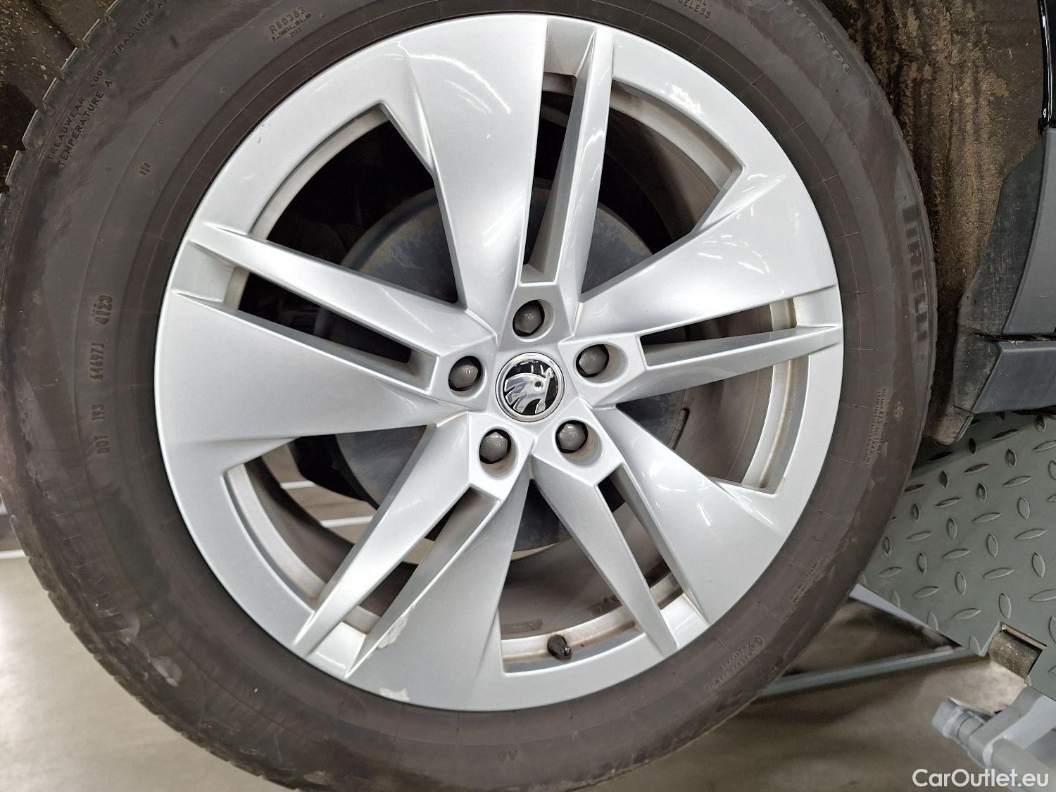  Skoda  ENYAQ Skoda,  '21 BEV, Skoda  iV 80 5d #2