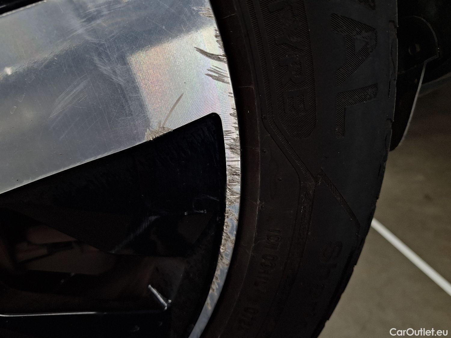  Mercedes  GLB Mercedes,  '19, Mercedes-Benz   200 d 4MATIC Business Soluti 7pl #6