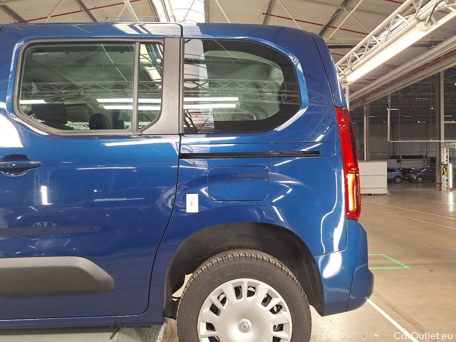  Opel  Combo Opel,  Life '18, Opel  Life 1.2 Turbo Start/Stop Edition L1H1 7pl #24