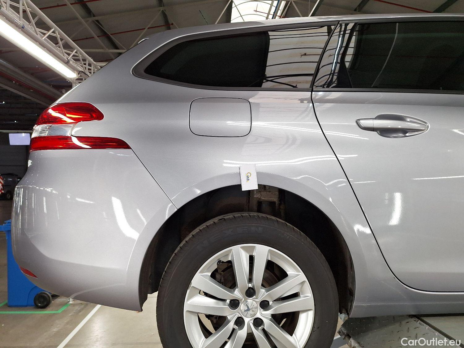  Peugeot  308 Peugeot,  SW FL'17, Peugeot  SW 1.2 PureTech 130 S&S Active 5d #24