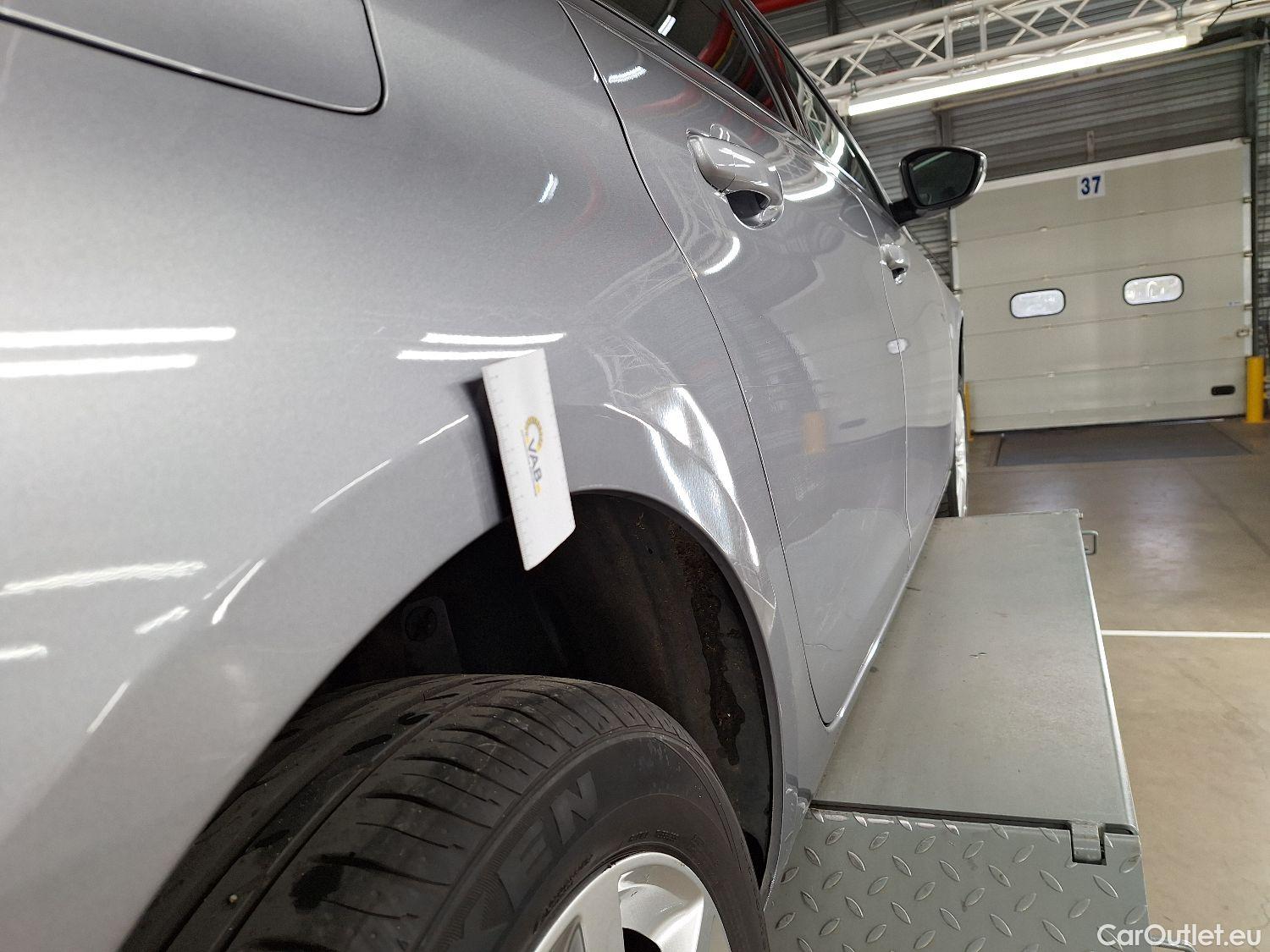  Peugeot  308 Peugeot,  SW FL'17, Peugeot  SW 1.2 PureTech 130 S&S Active 5d #21