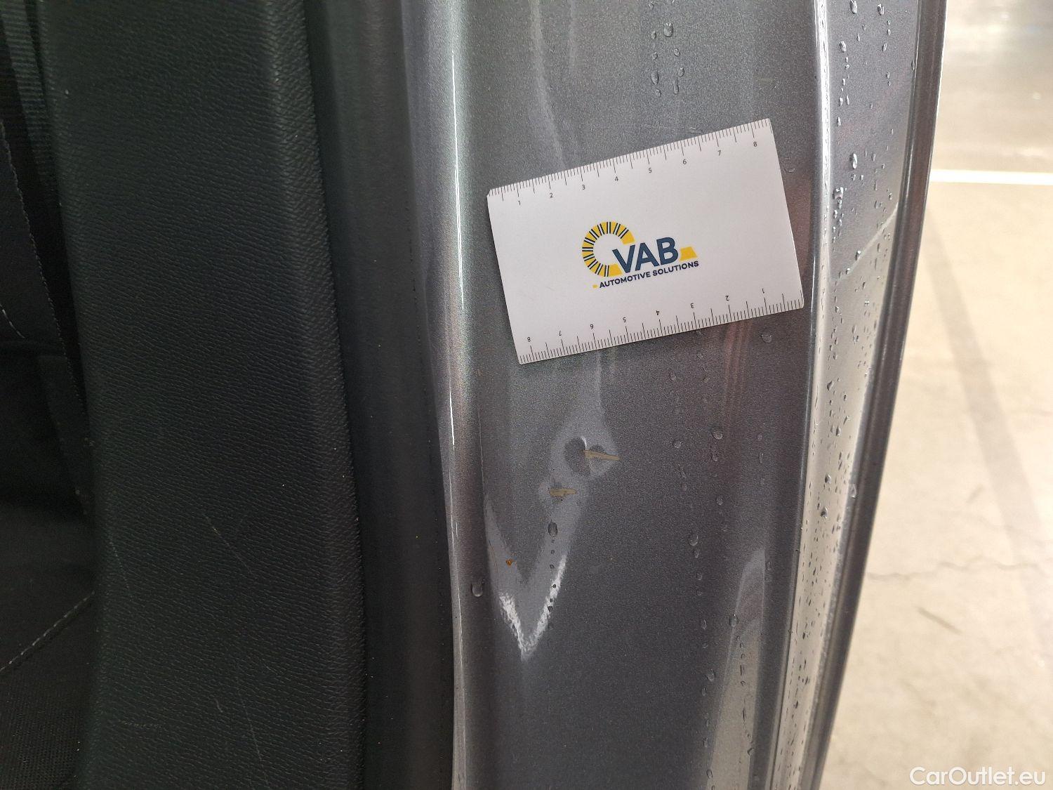  Peugeot  308 Peugeot,  SW FL'17, Peugeot  SW 1.2 PureTech 130 S&S Active 5d #44